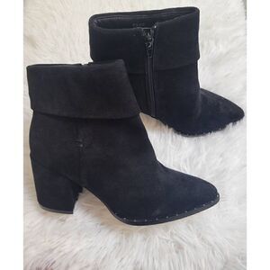 G.C. Suede Black Boots Block Heels Size 7 ESSIE Booties New